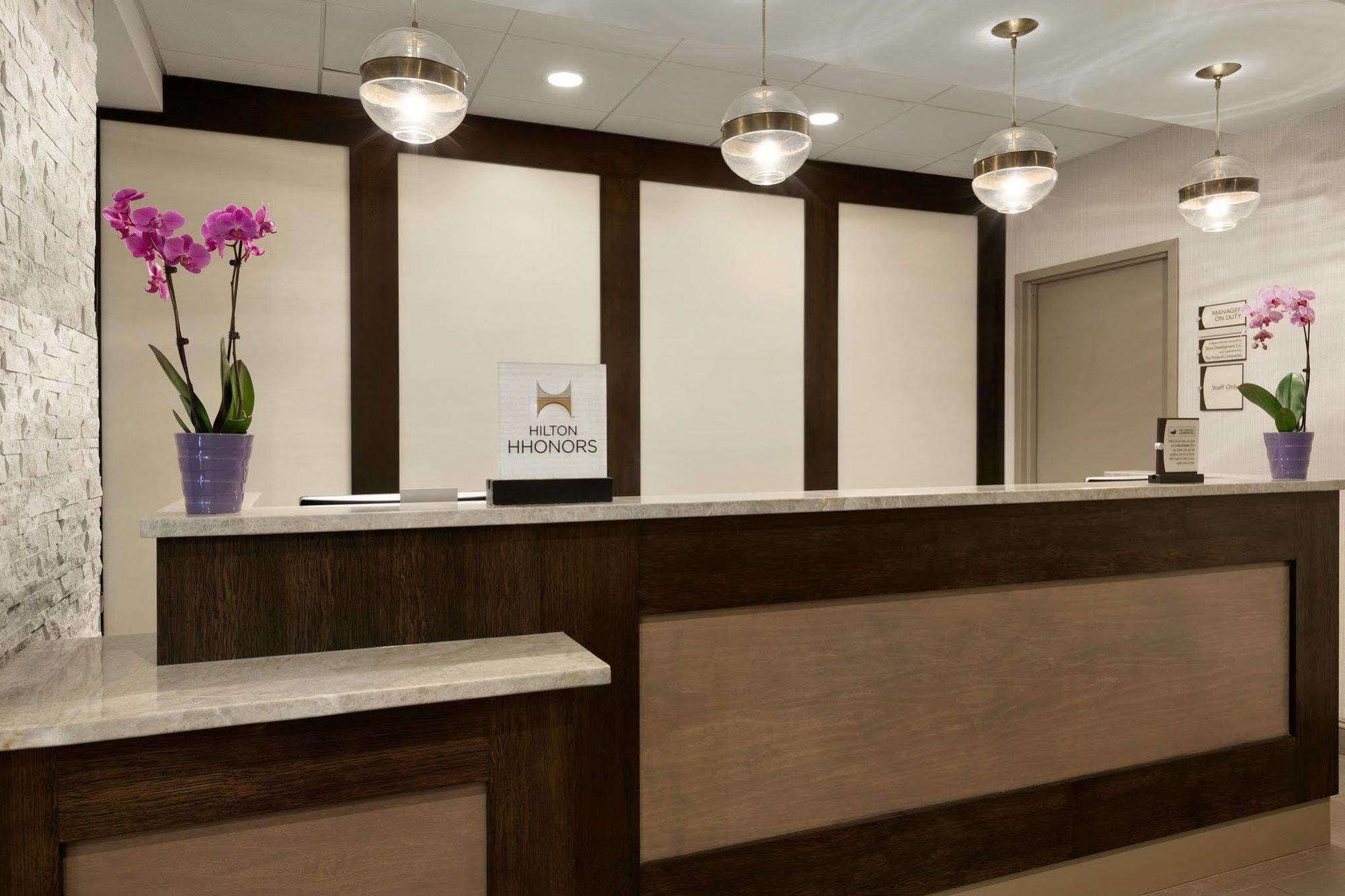 Homewood Suites By Hilton Hartford Downtown Экстерьер фото