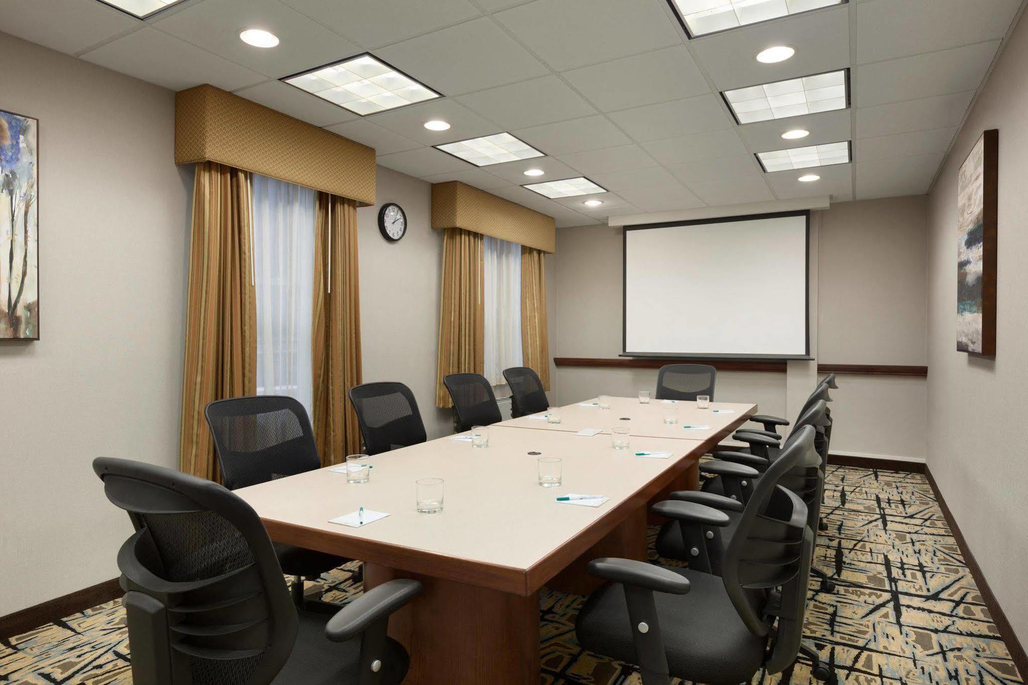 Homewood Suites By Hilton Hartford Downtown Экстерьер фото